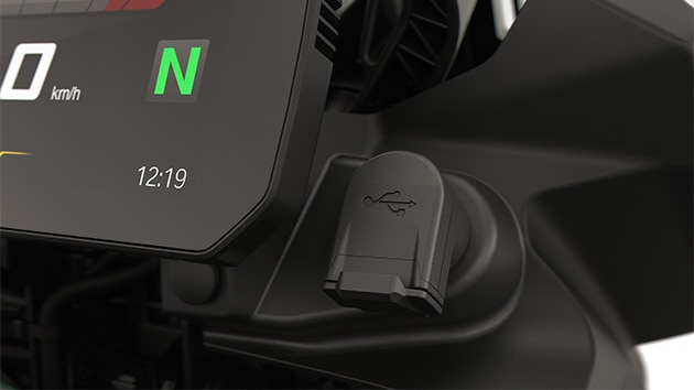 El puerto USB de la F 800 GS